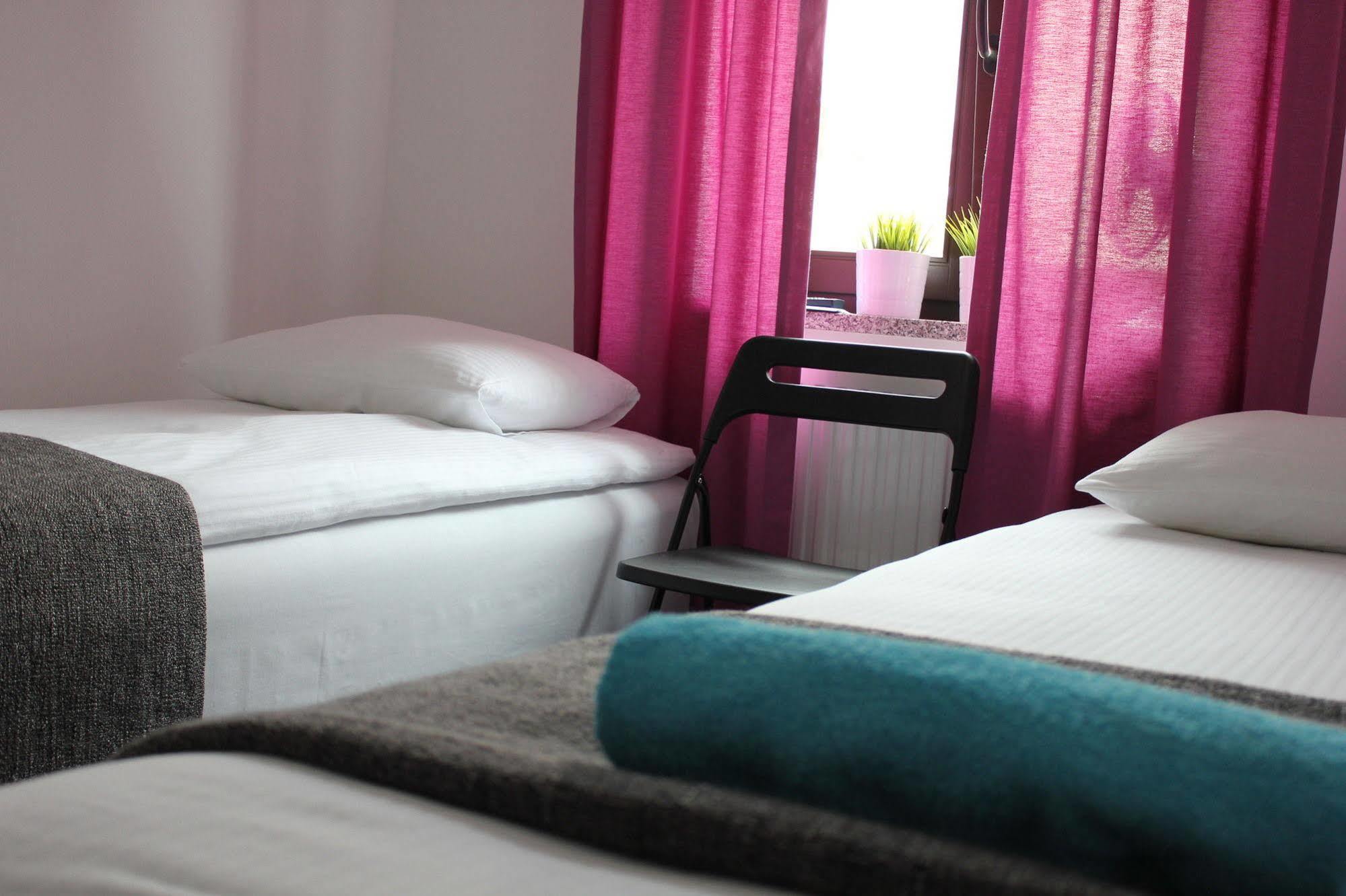 Soda Hostel & Apartments Poznan Ngoại thất bức ảnh